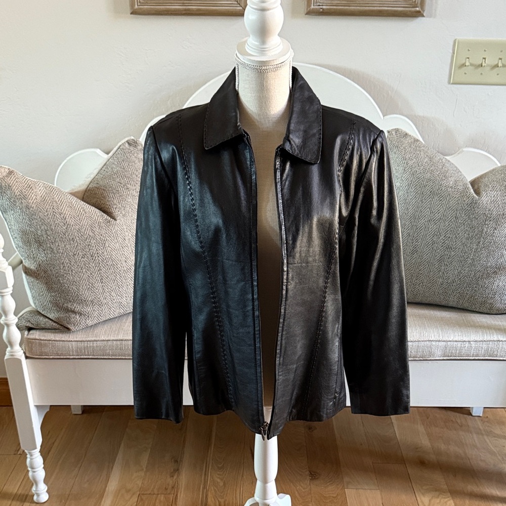 Sonoma Black Ladies Size Large Leather Jacket